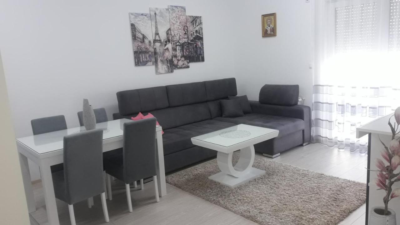 Renome Apartmani Banja Koviljaca Bagian luar foto