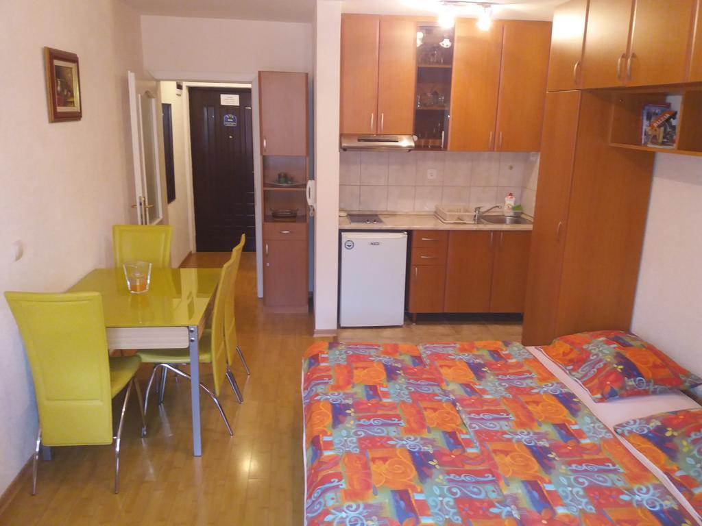 Renome Apartmani Banja Koviljaca Bagian luar foto